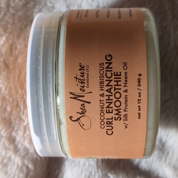 SHEA MOISTURE CURL & SHINE SHAMPOO CONDITIONER, SMOOTHIE, & STYLE MILK - Picture 2 of 9